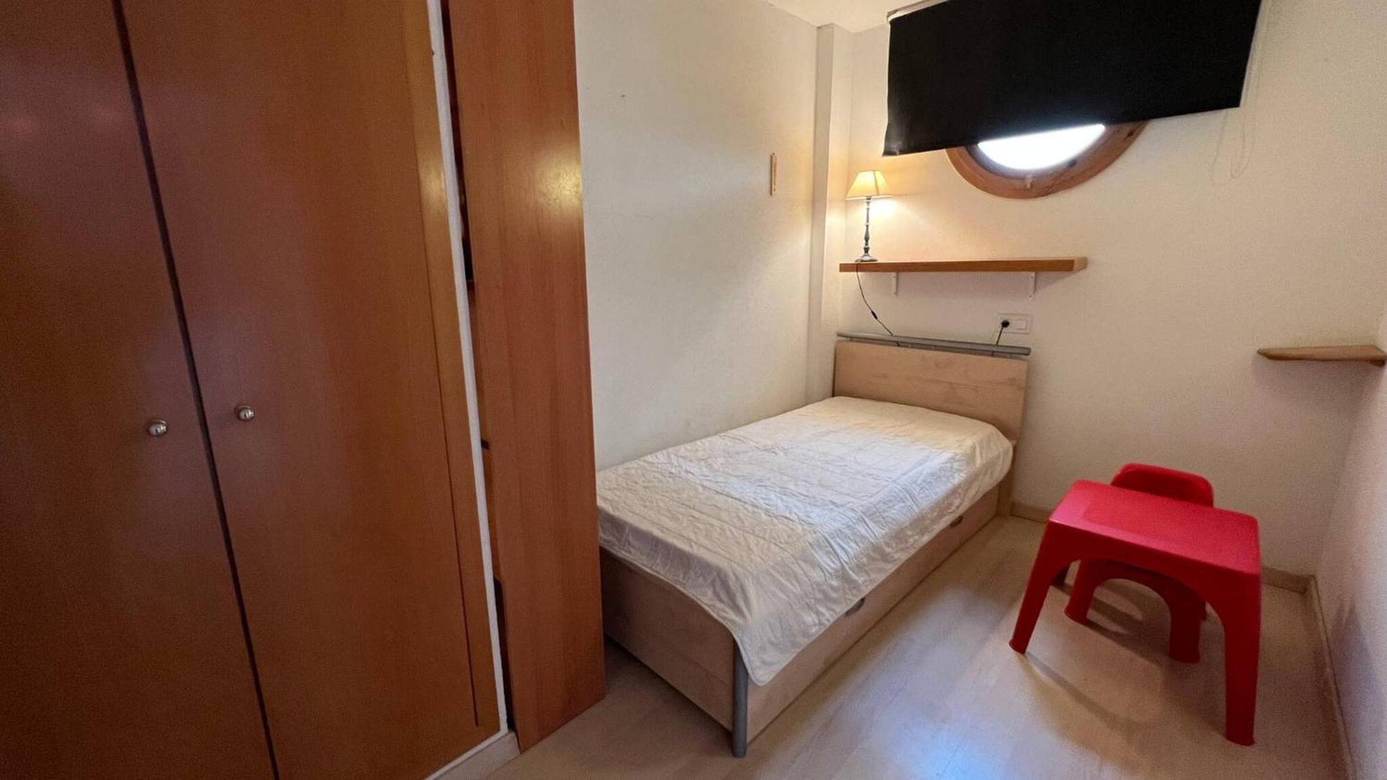 Bonito Piso En Con Piscina Y Parking Av-66 *